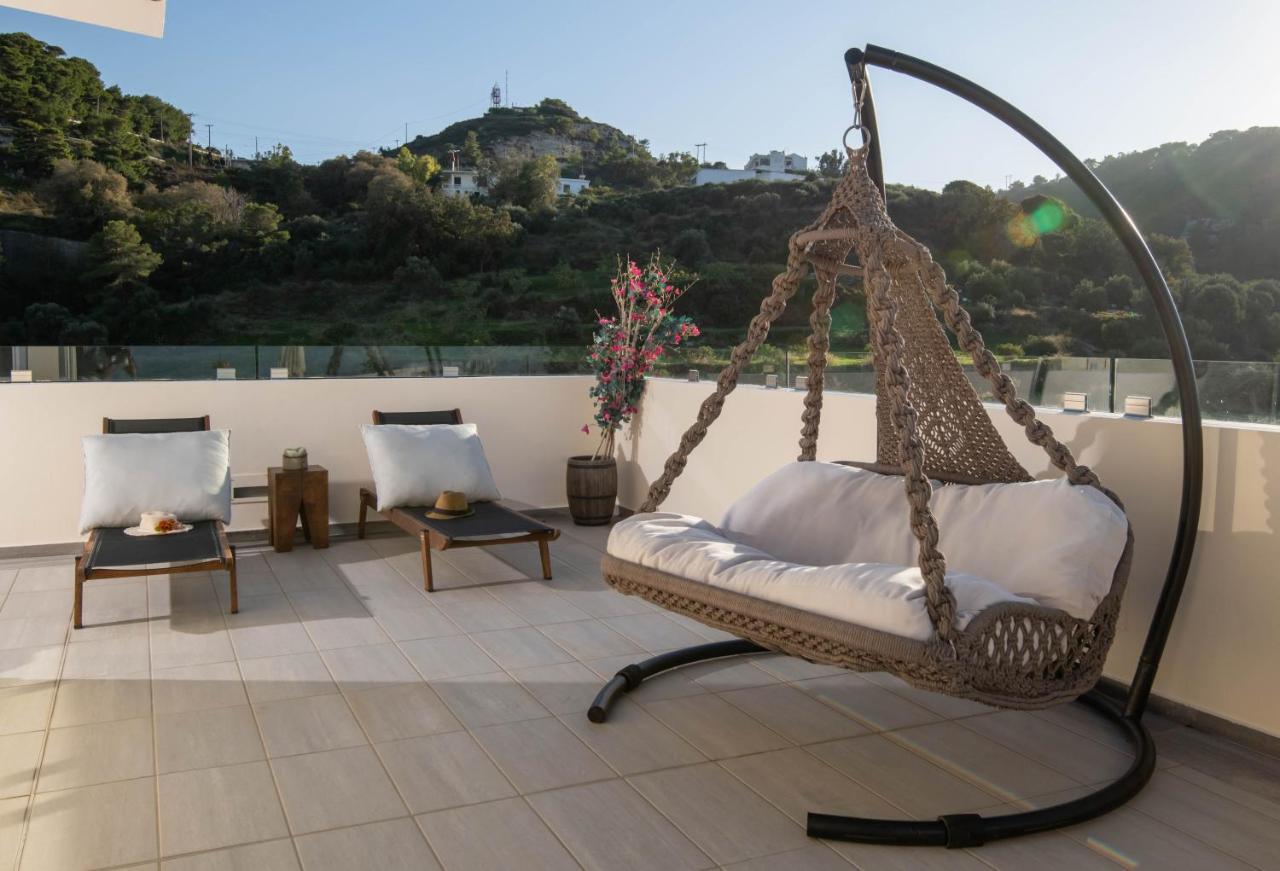 Helen Luxury Holiday House With Sea View 罗希姆诺 外观 照片